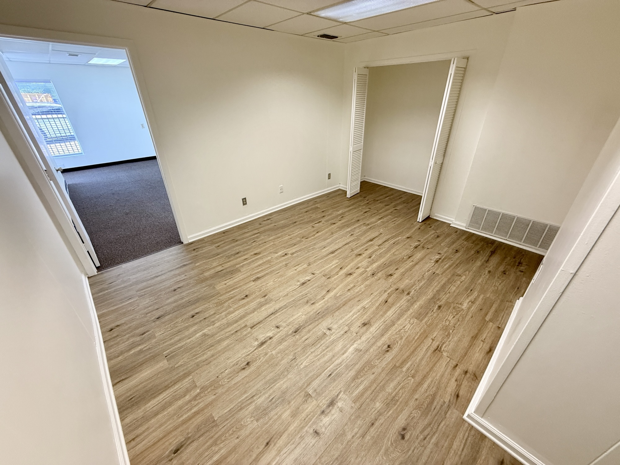 Pack Saddle Professional Building — Suite 100
