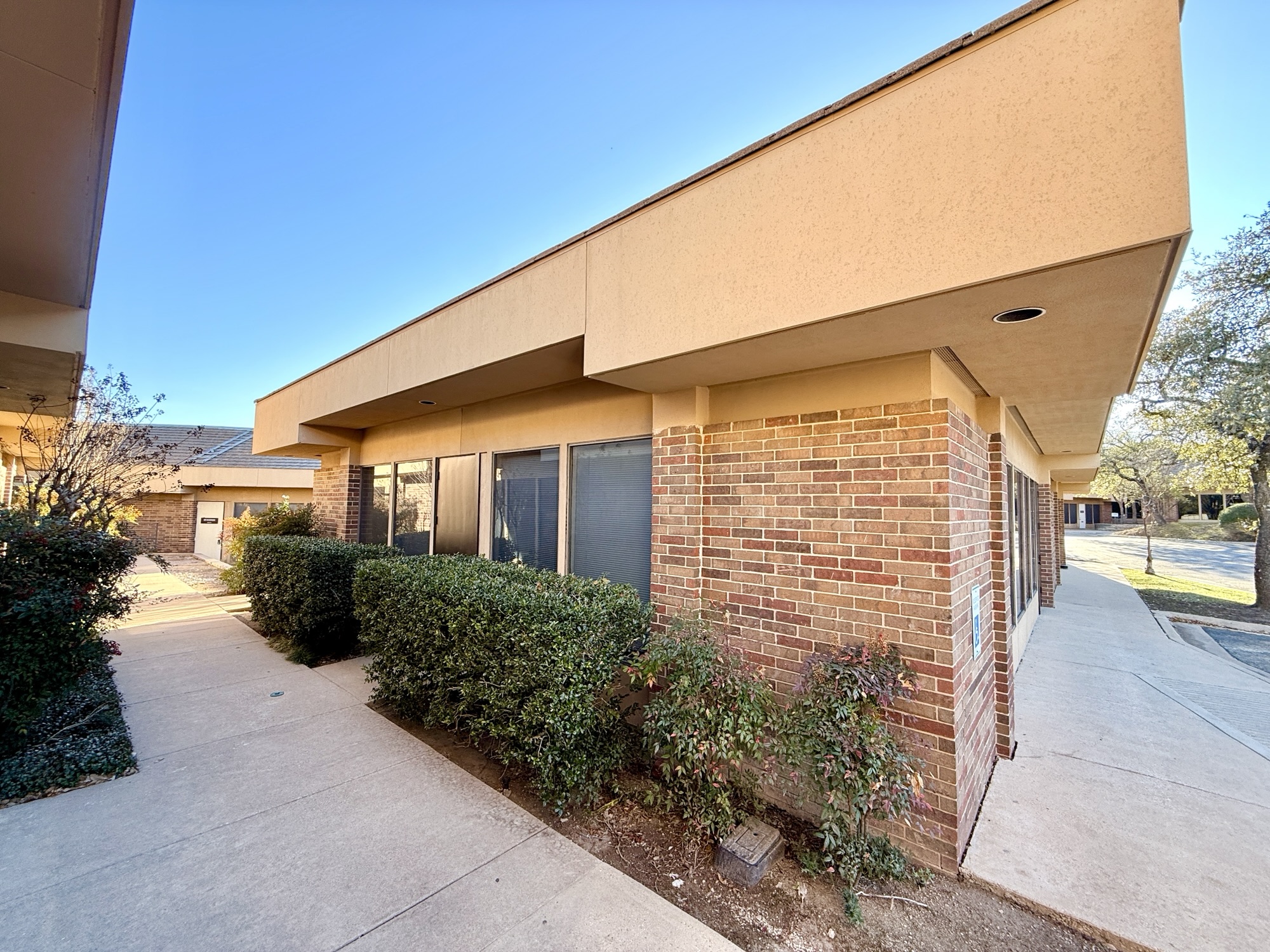 8850 Business Park